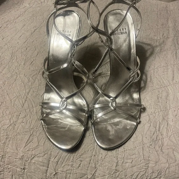 • Stuart Weitzman Metallic Silver  Leather Sandals size 9 - Picture 4 of 12